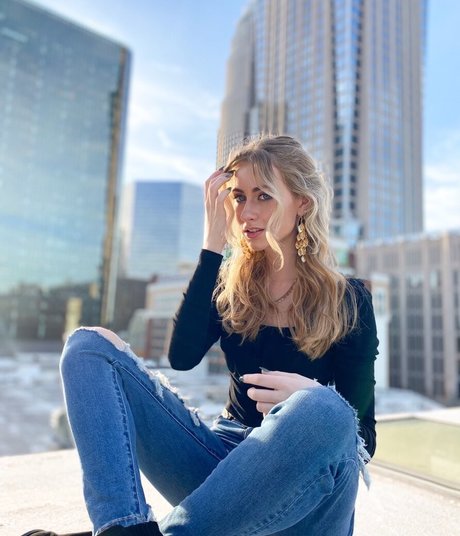 Sarah Kate Stricker star top photos