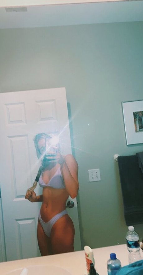 Sarah Kate Stricker perfect star picture