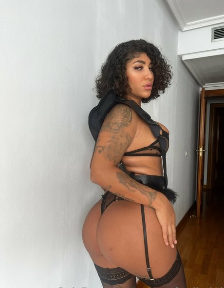 venusafroditahd model sexy photo