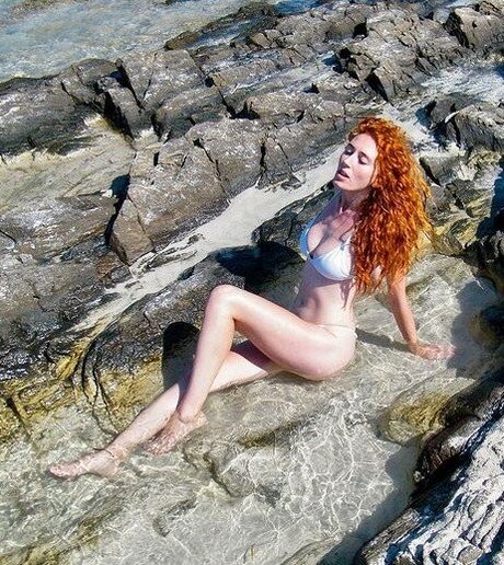 Madeleine Baldachino adult model pictures