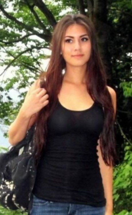 Thatchickparker pretty model images