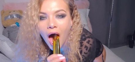 Nicolettxxx model sexy photos