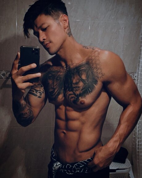 Mister JHOMXXL TOP 0 9 of All Creators free actress img