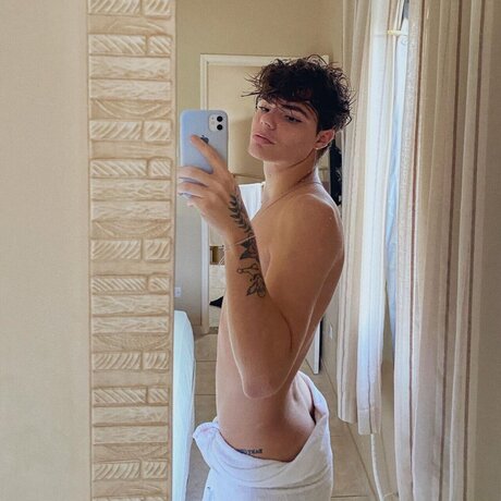 thadeuzinho star pornographic pic