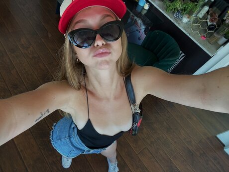 Anna Margaret sexy actress photo