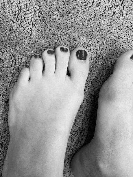 Softysandals pretty pornstar photos