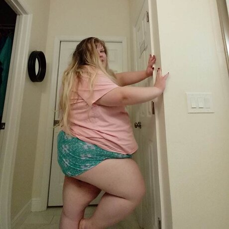 Pennie TOP 7 2 high quality pornstar photo