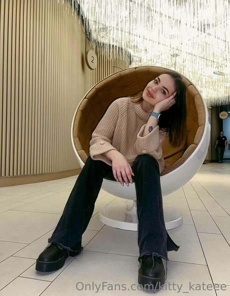 kitty kateee model free pics