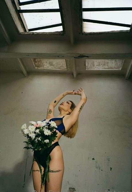 kitty kateee nice actress pic