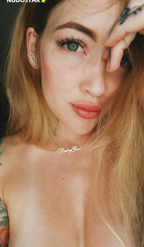 Torrie Blake exclusive actress photos