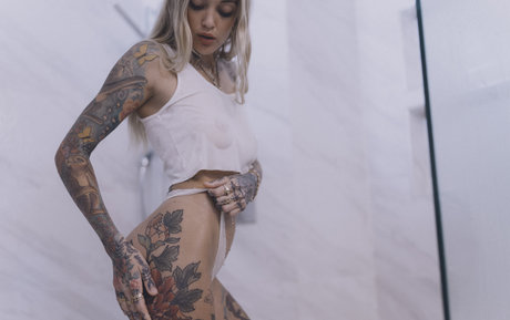Torrie Blake star beautiful images