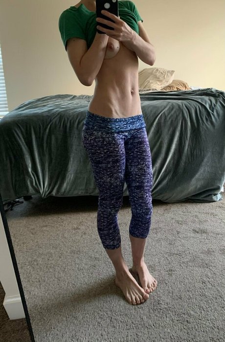 Kavaliar top actress photos