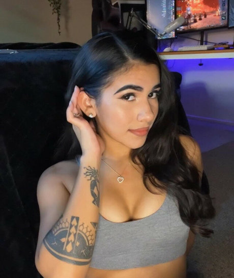 Sara Rios pretty model pics