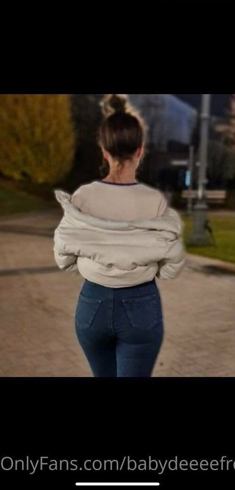 babydeeeefree nude actress pics