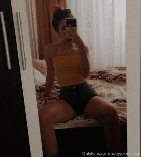 babydeeeefree top star picture