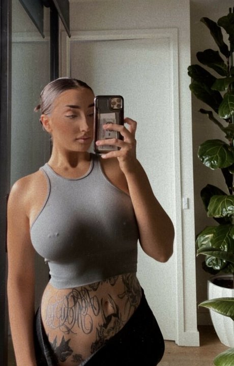 military girls onlyfans top pic