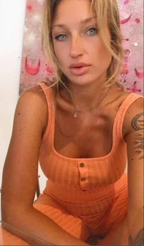 FinishNice517 sexy actress image