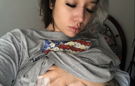 Ae bgirl01 star nude images
