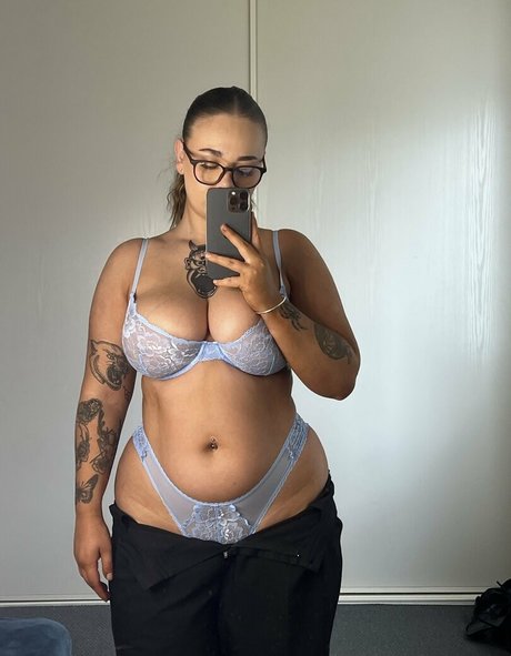 goth pawg onlyfans sexy nude image