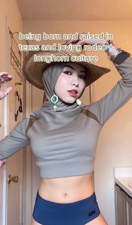 natural tits onlyfans free naked img