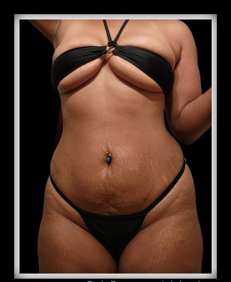 nickeyjames pretty model pics