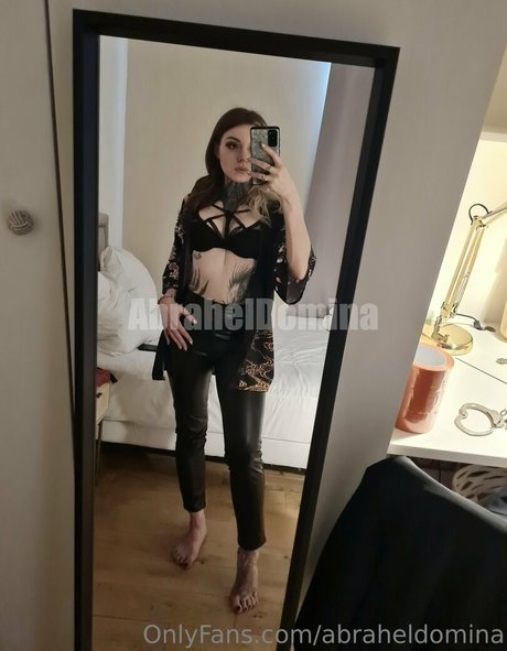 abraheldomina pornstar art img