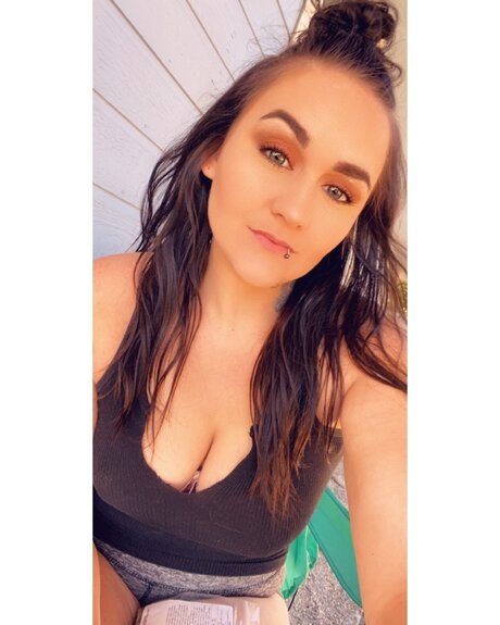 stonie love pornstar hot img