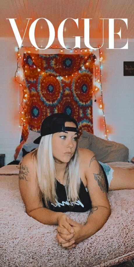 Corrina pornographic model photo
