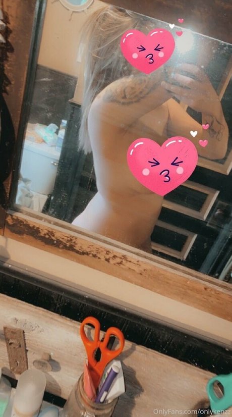 onlykenzz model adult gallery
