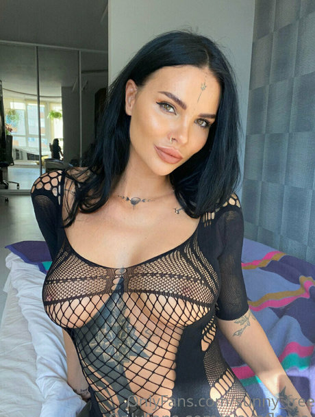 alayaflame sex model img