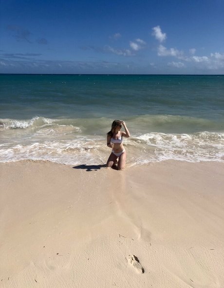 horny asian onlyfans beautiful pics