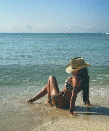 Florencia Pena beautiful star photo