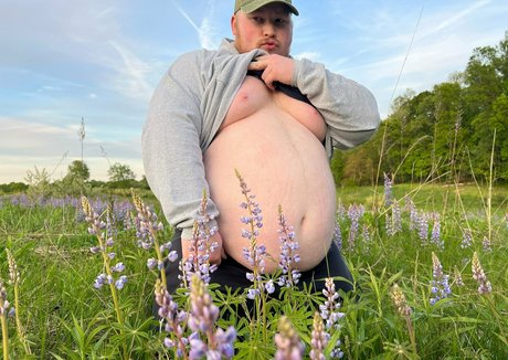 roaminghog model nude images