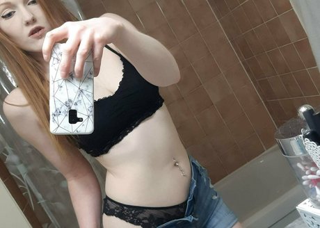 fox dollfree nudes model pic