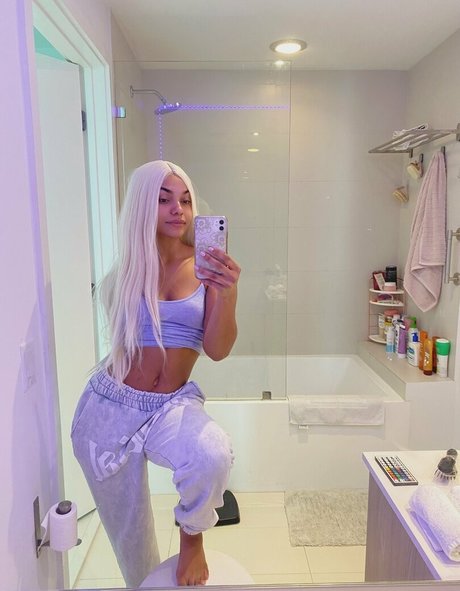 exoticbabe18 model pretty pictures