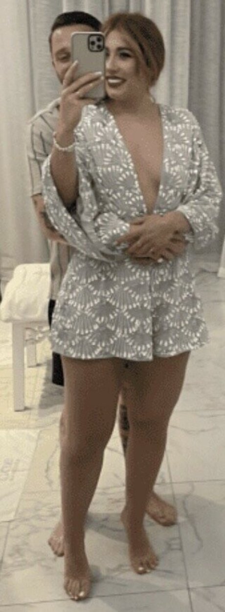 Liv Humby nude actress picture