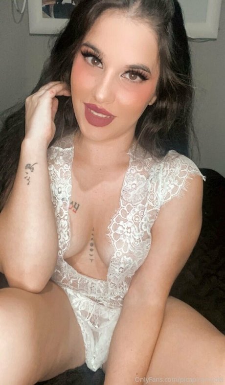 picapicamodel beautiful pornstar photos