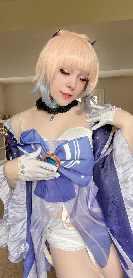 Meikasama star naked photo