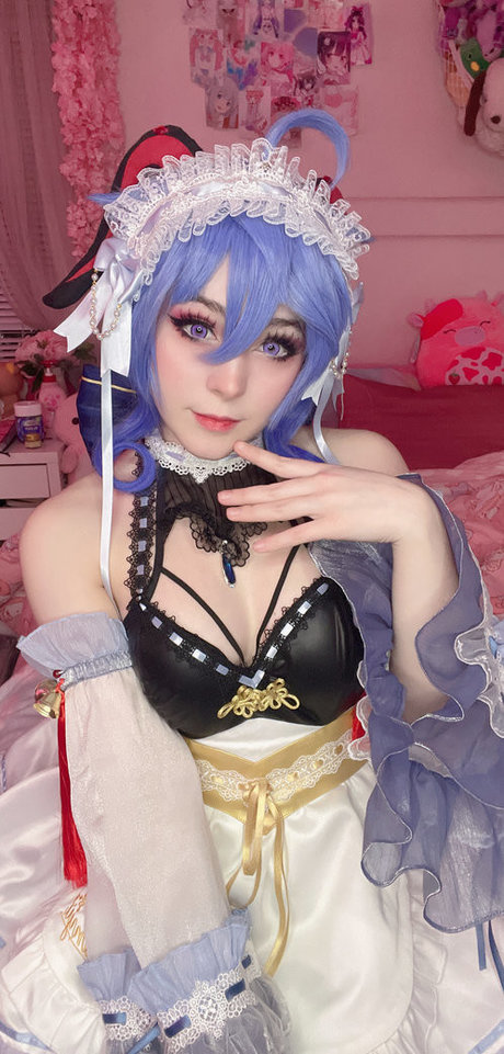 Meikasama pornographic actress picture