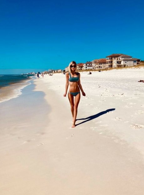 blonde young onlyfans free porn image