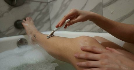 feetbeth porn actress pic