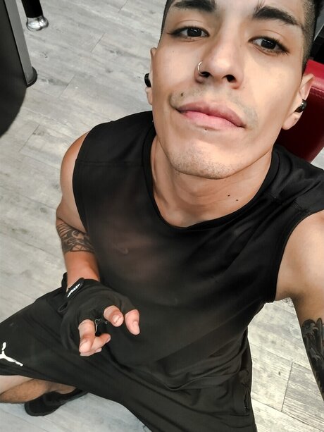 Sexy Milo_ nudes star img
