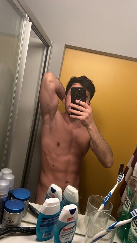 curly hair teen onlyfans exclusive image