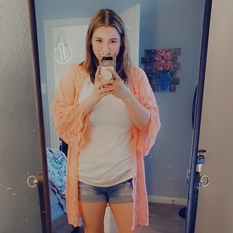 Elizabeth Kendall pornstar hot img