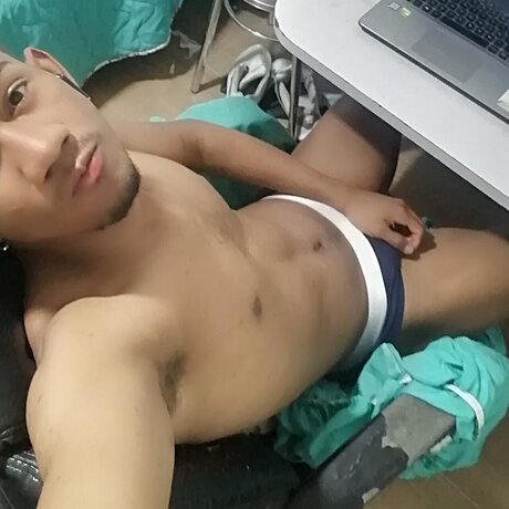 Manu Sanmartin nude pornstar photos