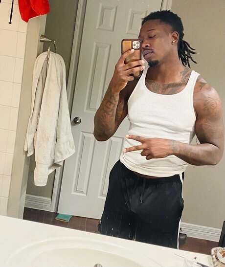 huge tits milf onlyfans erotic pictures