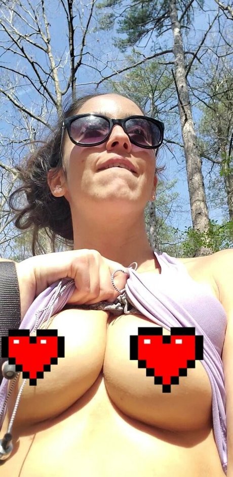 Arianna Marie star hot photos