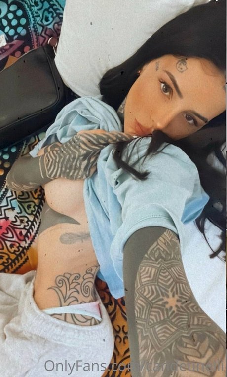 Candelaria Tinelli model beautiful picture