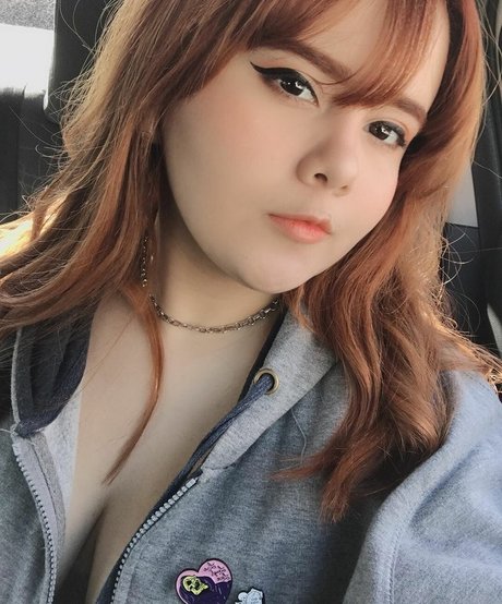 Lucillexs pornographic actress photos