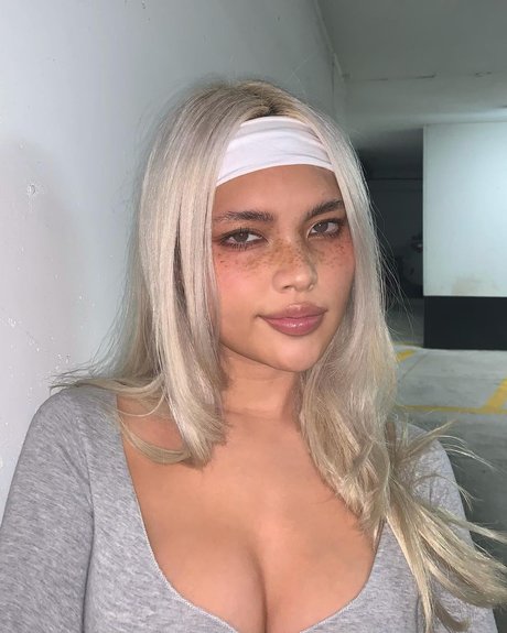 leather leggings onlyfans nudes photo